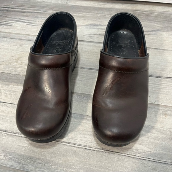 Dansko XP Clogs Leather Brown Comfort Shoes Nursing EU Size 37 US Size 6.5 - 7 - Picture 4 of 6
